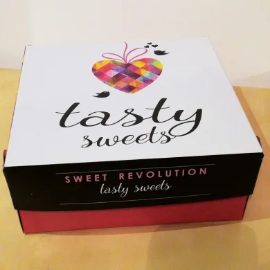 Cutii prăjituri „Sweet Pink” din carton alimentar, set 10 kg. Ambalaj elegant și rezistent, ideal pentru prăjituri, patiserie și