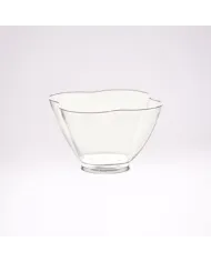 Cupele pentru desert Nuvola sunt soluția perfectă pentru o prezentare elegantă și igienică a deserturilor.