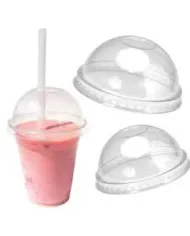 Capace bombate din plastic cu orificiu pentru pai, ideale pentru pahare de fresh-uri și smoothie-uri