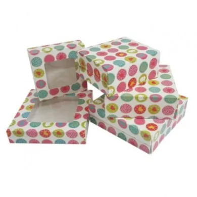 CUTII CU FEREASTRA PENTRU PRAJITURI (50 BUC/SET)