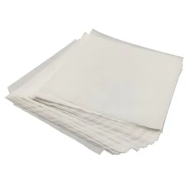 Colțarele ajută la manipularea alimentelor fără contact direct.