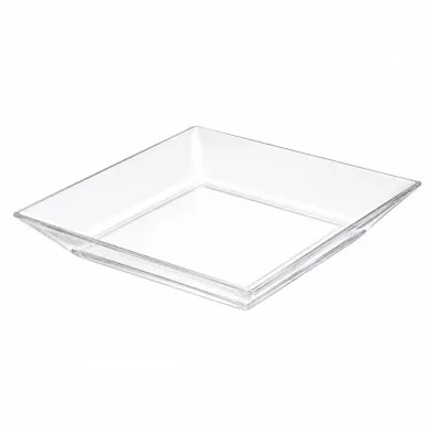 Cupe plastic transparente pentru finger food și deserturi