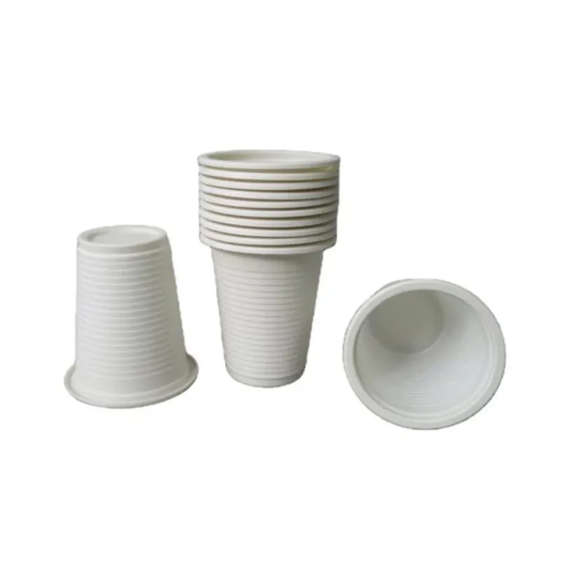 Set 100 pahare de unică folosință, 200 ml. Perfecte pentru evenimente, birouri sau uz personal. Rezistente și economice, ideale