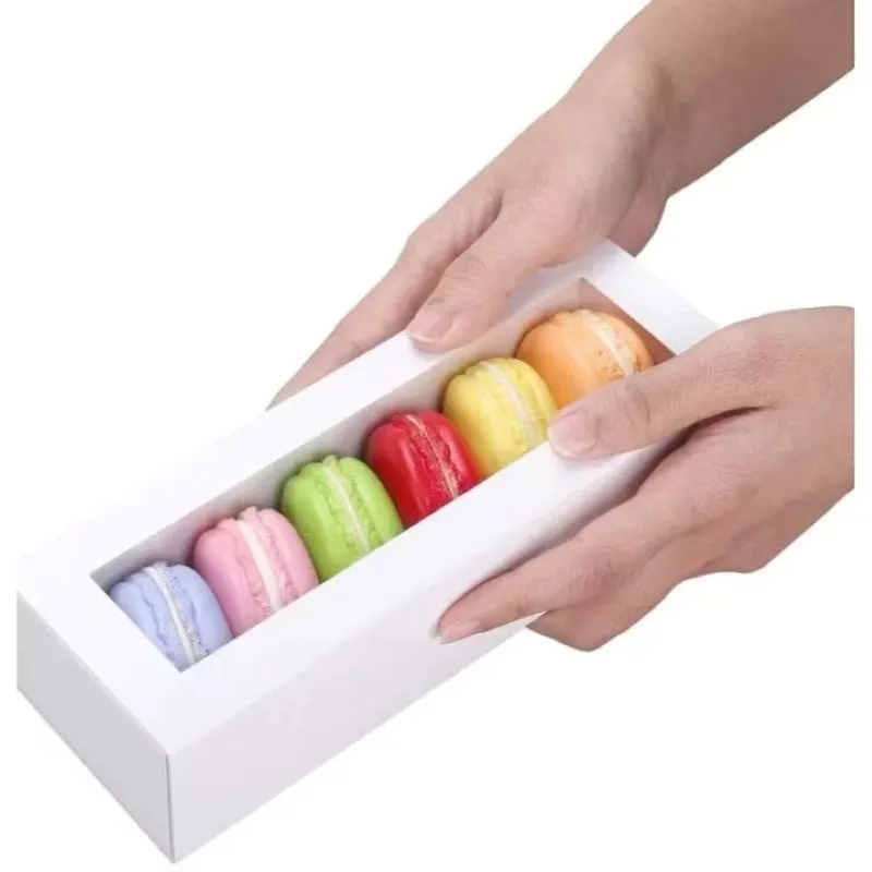Prezentarea profesională a macarons-urilor și prăjiturilor mici.