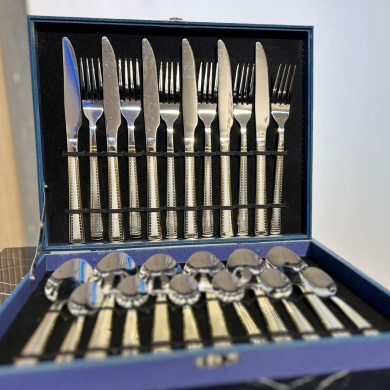 Set tacâmuri inox Tacâmuri 24 piese Set tacâmuri complet Tacâmuri din inox Tacâmuri cu suport