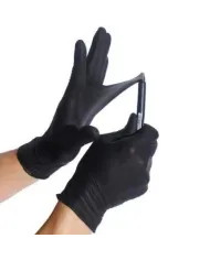 Folosite în curățenie sau în activități care implică manipularea substanțelor chimice.